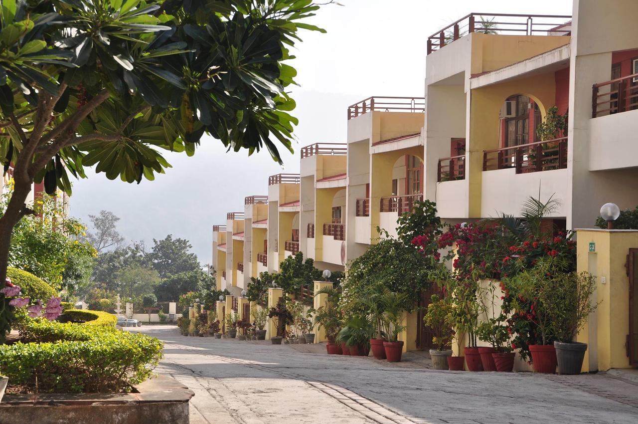 Ganga Vatika Ayurveda Bhavan Hotel Rishīkesh Eksteriør billede