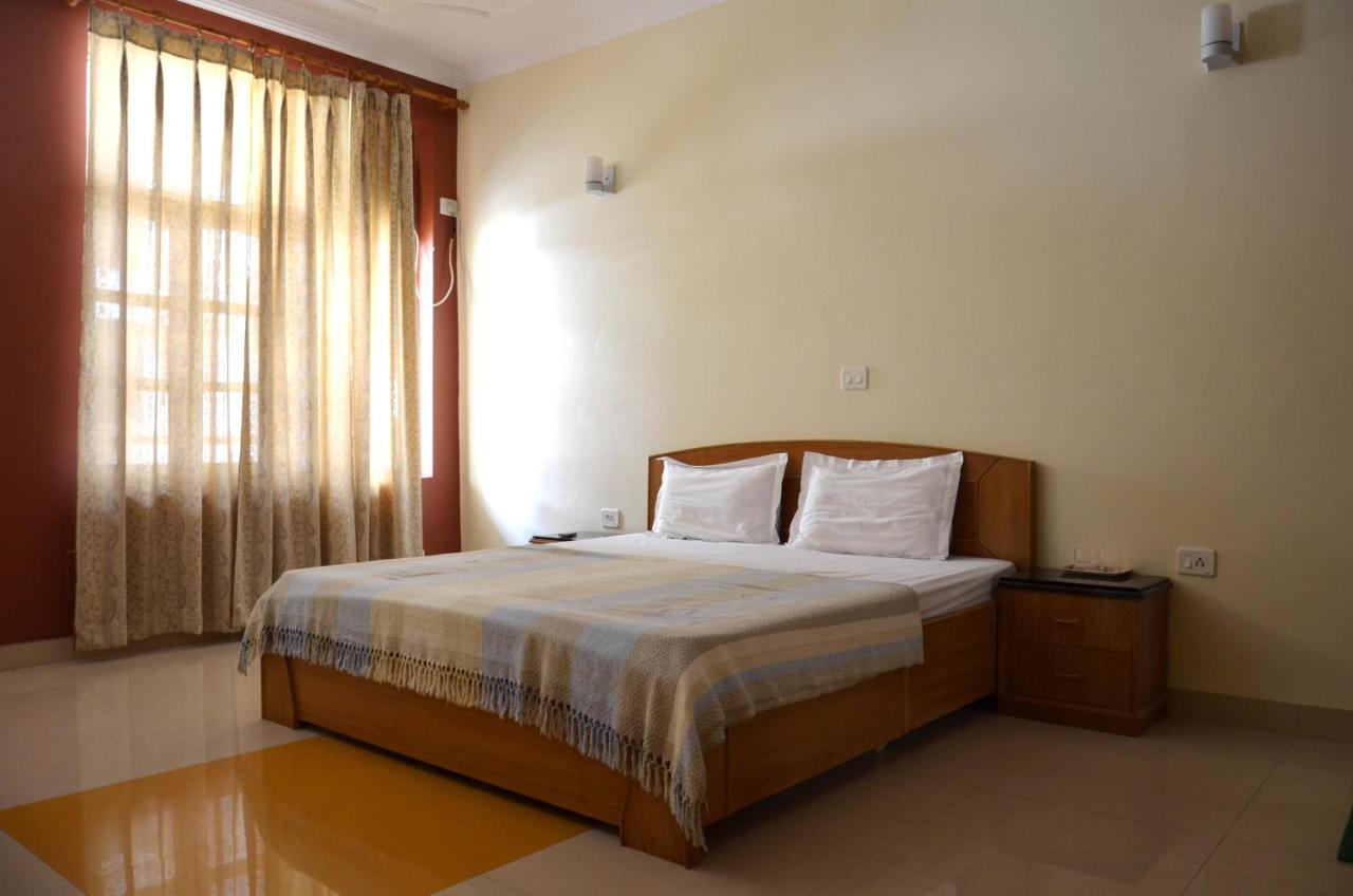 Ganga Vatika Ayurveda Bhavan Hotel Rishīkesh Eksteriør billede